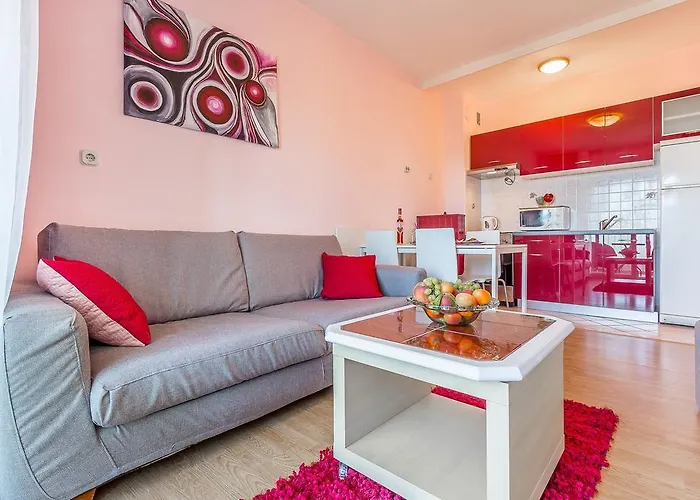 Romance Apartman Póla